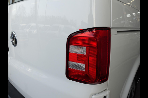 Volkswagen Transporter 2.0 TDI L1H1 Airco Comfortstoel Trekhaak Radio PDC Achter Bluetooth Slechts 75000 km! NL Auto Euro6 #