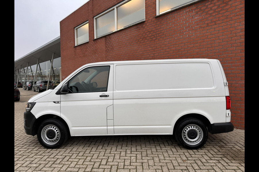 Volkswagen Transporter 2.0 TDI L1H1 Airco Comfortstoel Trekhaak Radio PDC Achter Bluetooth Slechts 75000 km! NL Auto Euro6 #