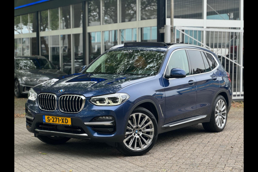 BMW X3 INC BTW! eDrive Panorama Adaptive cruise Digitaldash 360 cam Plug-in Hyb Sfeerverlichting Nieuwstaat Voloptie Stuurverwarm
