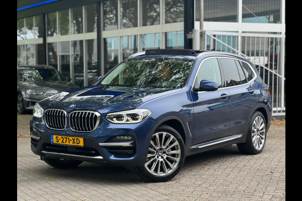 BMW X3 INC BTW! eDrive Panorama Adaptive cruise Digitaldash 360 cam Plug-in Hyb Sfeerverlichting Nieuwstaat Voloptie Stuurverwarm