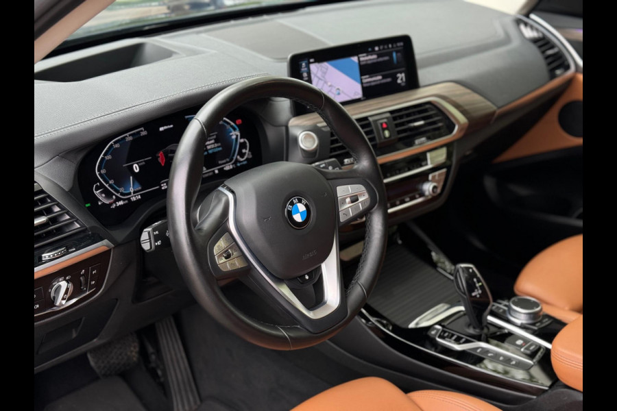 BMW X3 INC BTW! eDrive Panorama Adaptive cruise Digitaldash 360 cam Plug-in Hyb Sfeerverlichting Nieuwstaat Voloptie Stuurverwarm