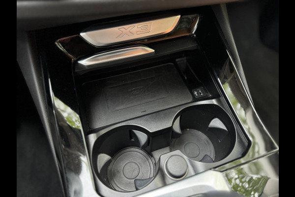 BMW X3 INC BTW! eDrive Panorama Adaptive cruise Digitaldash 360 cam Plug-in Hyb Sfeerverlichting Nieuwstaat Voloptie Stuurverwarm