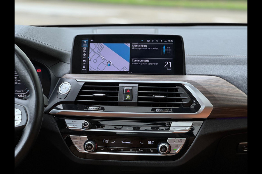 BMW X3 INC BTW! eDrive Panorama Adaptive cruise Digitaldash 360 cam Plug-in Hyb Sfeerverlichting Nieuwstaat Voloptie Stuurverwarm