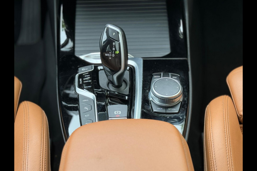 BMW X3 INC BTW! eDrive Panorama Adaptive cruise Digitaldash 360 cam Plug-in Hyb Sfeerverlichting Nieuwstaat Voloptie Stuurverwarm