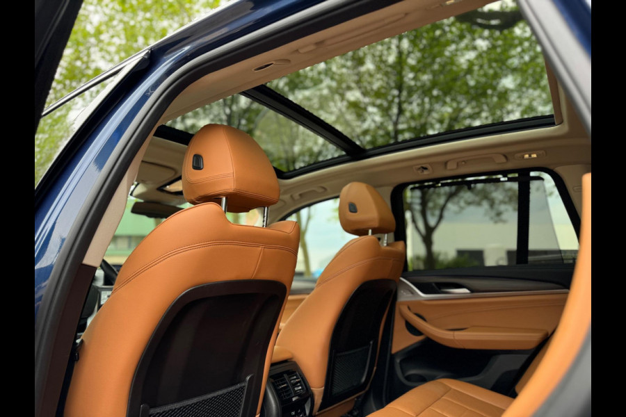 BMW X3 INC BTW! eDrive Panorama Adaptive cruise Digitaldash 360 cam Plug-in Hyb Sfeerverlichting Nieuwstaat Voloptie Stuurverwarm