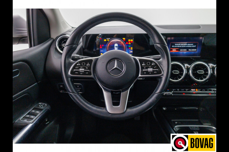 Mercedes-Benz B-Klasse 250 e Business Solution Luxury Limited | 360 camera | Zwenkbare trekhaak Navigatie, Stoelverwarming, App-connect, Side assist