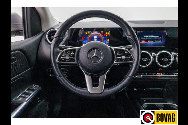 Mercedes-Benz B-Klasse 250 e Business Solution Luxury Limited | 360 camera | Zwenkbare trekhaak Navigatie, Stoelverwarming, App-connect, Side assist