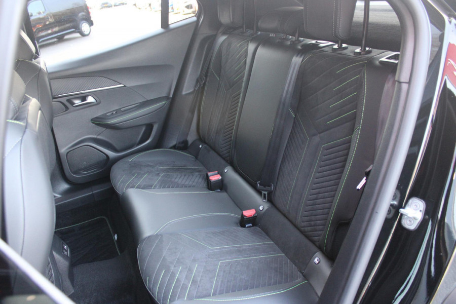 Peugeot 2008 1.2 130PK AUTOMAAT GT PACK | NAVIGATIE | ELEKTRISCHE STOELVERSTELLING | MASSAGE STOEL | STOEL VERWARMING | CAMERA VOOR / ACHTER | DRAADLOOS APPLE-CARPLAY / ANDROID-AUTO | DRAADLOOS LADEN | KEYLESS ENTRY / START | DODEHOEK DETECTIE | ADAPTIVE CRUISE CONTROL | ALCANTARA BEKLEDING | PARKEERSENSOREN VOOR EN ACHTER |