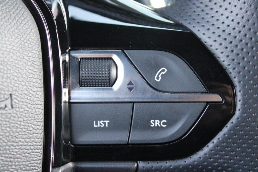 Peugeot 2008 1.2 130PK AUTOMAAT GT PACK | NAVIGATIE | ELEKTRISCHE STOELVERSTELLING | MASSAGE STOEL | STOEL VERWARMING | CAMERA VOOR / ACHTER | DRAADLOOS APPLE-CARPLAY / ANDROID-AUTO | DRAADLOOS LADEN | KEYLESS ENTRY / START | DODEHOEK DETECTIE | ADAPTIVE CRUISE CONTROL | ALCANTARA BEKLEDING | PARKEERSENSOREN VOOR EN ACHTER |