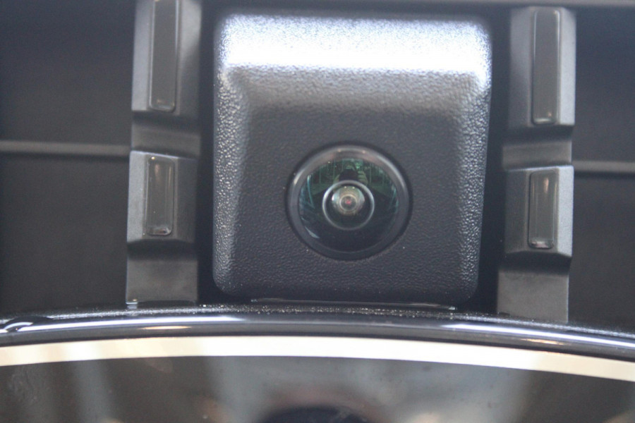 Peugeot 2008 1.2 130PK AUTOMAAT GT PACK | NAVIGATIE | ELEKTRISCHE STOELVERSTELLING | MASSAGE STOEL | STOEL VERWARMING | CAMERA VOOR / ACHTER | DRAADLOOS APPLE-CARPLAY / ANDROID-AUTO | DRAADLOOS LADEN | KEYLESS ENTRY / START | DODEHOEK DETECTIE | ADAPTIVE CRUISE CONTROL | ALCANTARA BEKLEDING | PARKEERSENSOREN VOOR EN ACHTER |