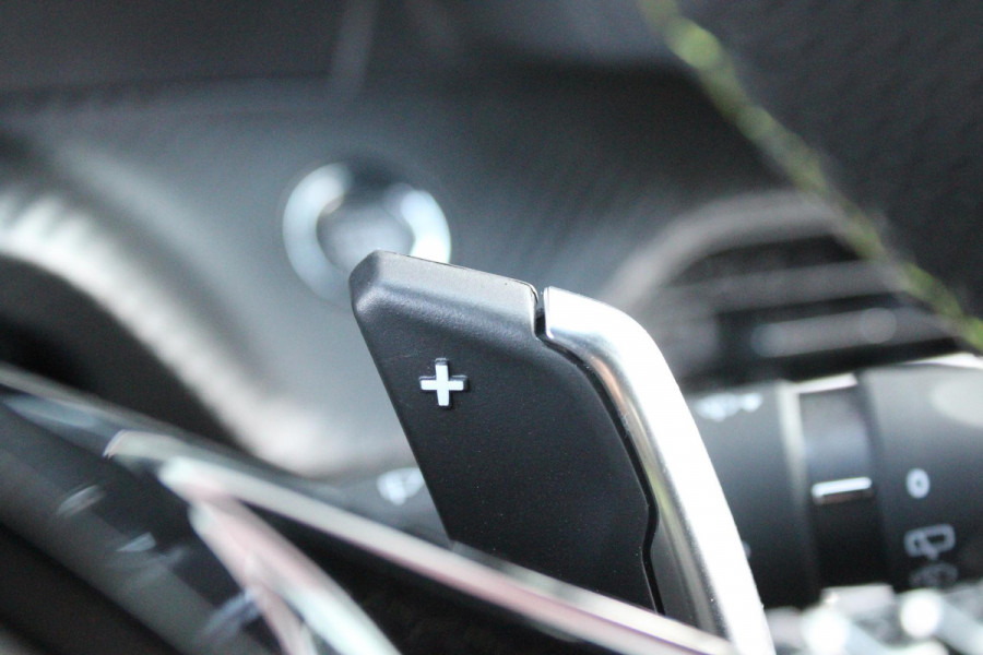 Peugeot 2008 1.2 130PK AUTOMAAT GT PACK | NAVIGATIE | ELEKTRISCHE STOELVERSTELLING | MASSAGE STOEL | STOEL VERWARMING | CAMERA VOOR / ACHTER | DRAADLOOS APPLE-CARPLAY / ANDROID-AUTO | DRAADLOOS LADEN | KEYLESS ENTRY / START | DODEHOEK DETECTIE | ADAPTIVE CRUISE CONTROL | ALCANTARA BEKLEDING | PARKEERSENSOREN VOOR EN ACHTER |