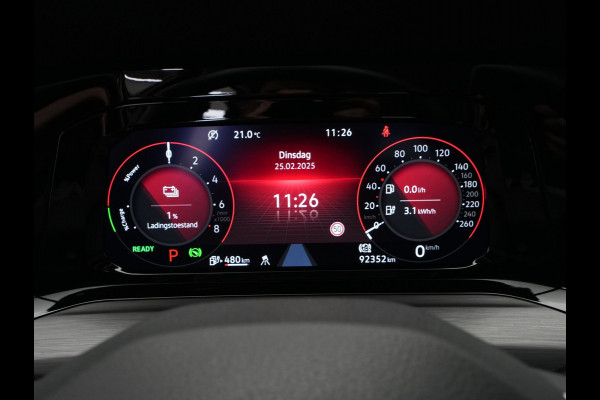 Volkswagen Golf 1.4 eHybrid 204pk Style Navigatie Camera Side Assist iQ Light 62