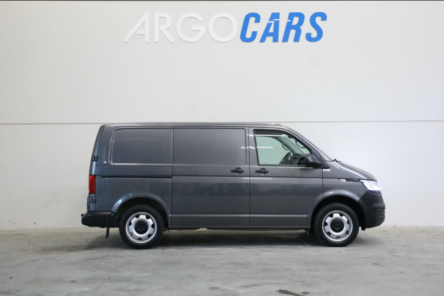 Volkswagen Transporter 2.0 TDI T6.1 DSG 199PK LED CAMERA TREKHAAK CARPLAY ARCO CRUISE CONTROL LEASE V/A € 132,- p.m. INRUIL MOG