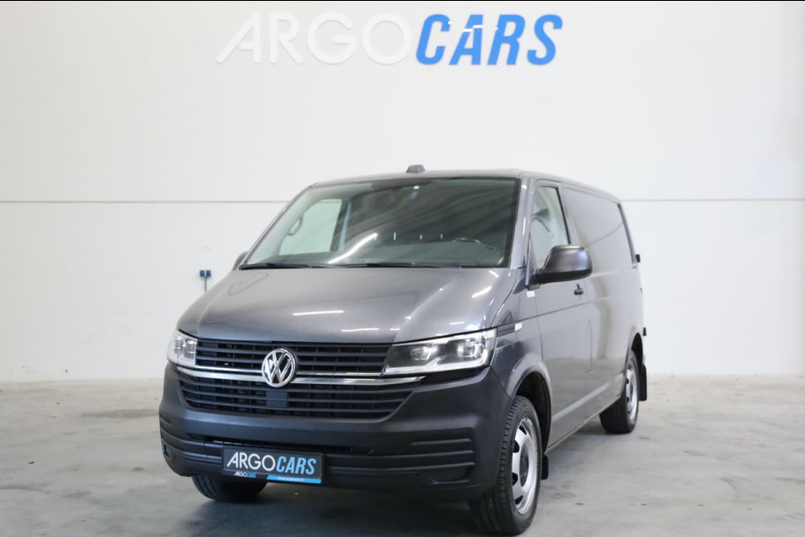 Volkswagen Transporter 2.0 TDI T6.1 DSG 199PK LED CAMERA TREKHAAK CARPLAY ARCO CRUISE CONTROL LEASE V/A € 132,- p.m. INRUIL MOG