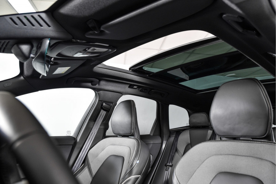 Volvo XC60 2.0 T6 Plug-in hybrid AWD Plus Dark | S/K-Panodak | Dig. Cockpit | Adapt. Cruise | Memory Stoelen | Elek. Klep | Stoel-+stuurverw. | Camera | NAV+App. Connect | LM 19" | 2835