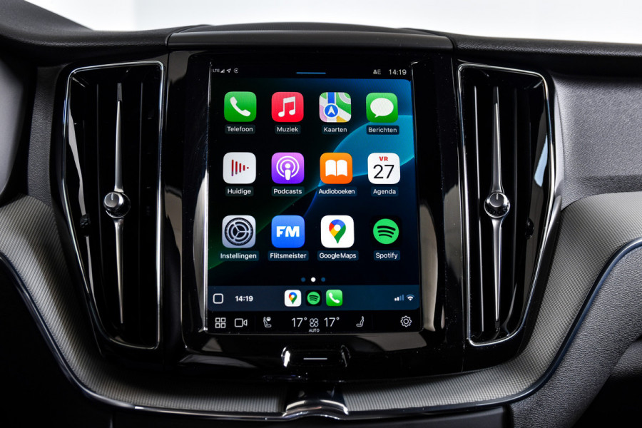 Volvo XC60 2.0 T6 Plug-in hybrid AWD Plus Dark | S/K-Panodak | Dig. Cockpit | Adapt. Cruise | Memory Stoelen | Elek. Klep | Stoel-+stuurverw. | Camera | NAV+App. Connect | LM 19" | 2835