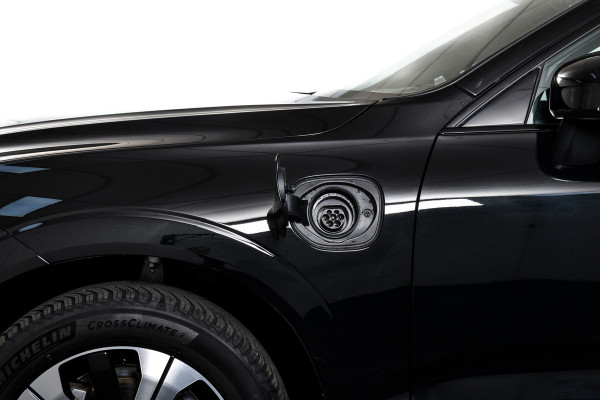 Volvo XC60 2.0 T6 Plug-in hybrid AWD Plus Dark | S/K-Panodak | Dig. Cockpit | Adapt. Cruise | Memory Stoelen | Elek. Klep | Stoel-+stuurverw. | Camera | NAV+App. Connect | LM 19" | 2835