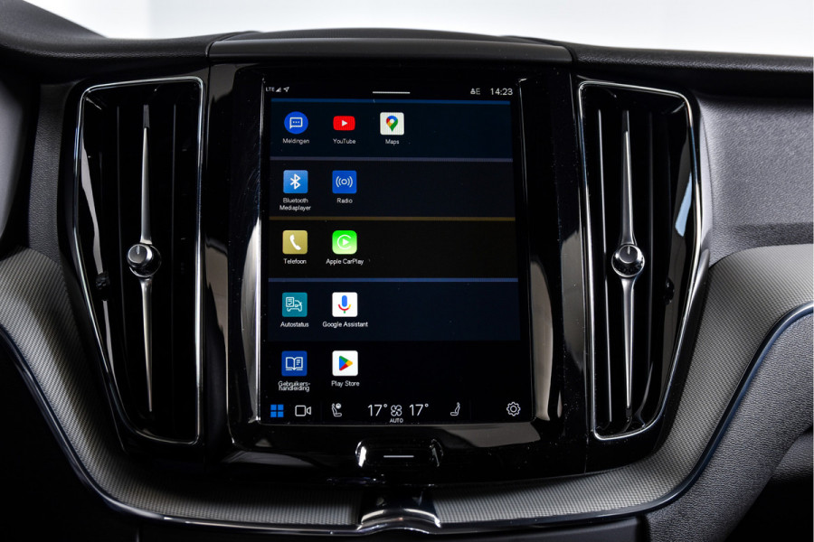 Volvo XC60 2.0 T6 Plug-in hybrid AWD Plus Dark | S/K-Panodak | Dig. Cockpit | Adapt. Cruise | Memory Stoelen | Elek. Klep | Stoel-+stuurverw. | Camera | NAV+App. Connect | LM 19" | 2835