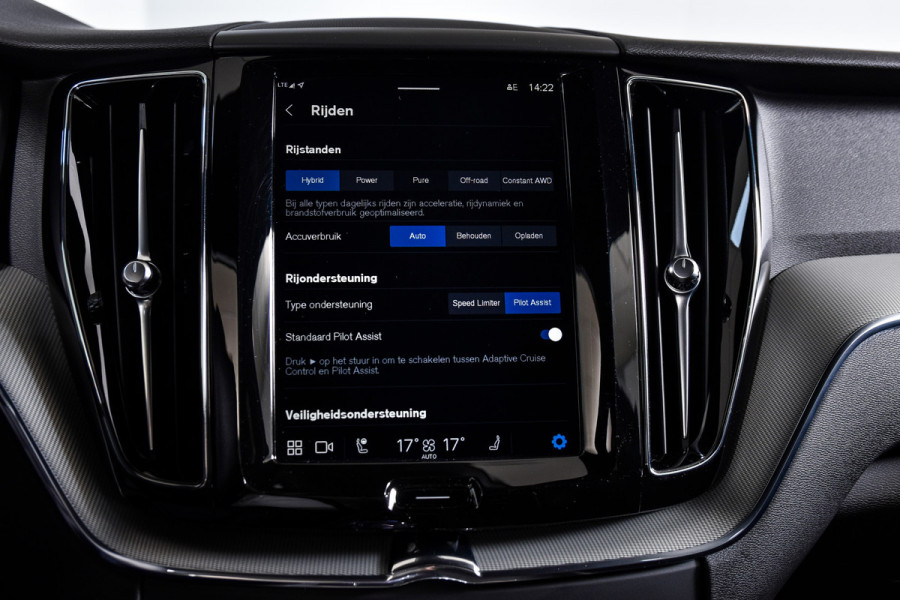 Volvo XC60 2.0 T6 Plug-in hybrid AWD Plus Dark | S/K-Panodak | Dig. Cockpit | Adapt. Cruise | Memory Stoelen | Elek. Klep | Stoel-+stuurverw. | Camera | NAV+App. Connect | LM 19" | 2835