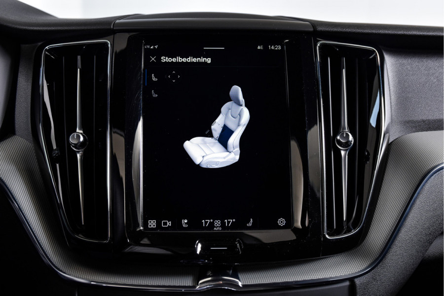 Volvo XC60 2.0 T6 Plug-in hybrid AWD Plus Dark | S/K-Panodak | Dig. Cockpit | Adapt. Cruise | Memory Stoelen | Elek. Klep | Stoel-+stuurverw. | Camera | NAV+App. Connect | LM 19" | 2835