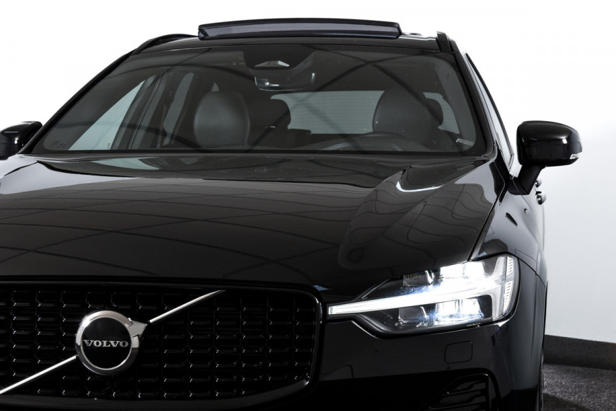 Volvo XC60 2.0 T6 Plug-in hybrid AWD Plus Dark | S/K-Panodak | Dig. Cockpit | Adapt. Cruise | Memory Stoelen | Elek. Klep | Stoel-+stuurverw. | Camera | NAV+App. Connect | LM 19" | 2835