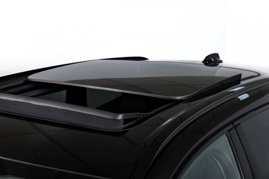 Volvo XC60 2.0 T6 Plug-in hybrid AWD Plus Dark | S/K-Panodak | Dig. Cockpit | Adapt. Cruise | Memory Stoelen | Elek. Klep | Stoel-+stuurverw. | Camera | NAV+App. Connect | LM 19" | 2835