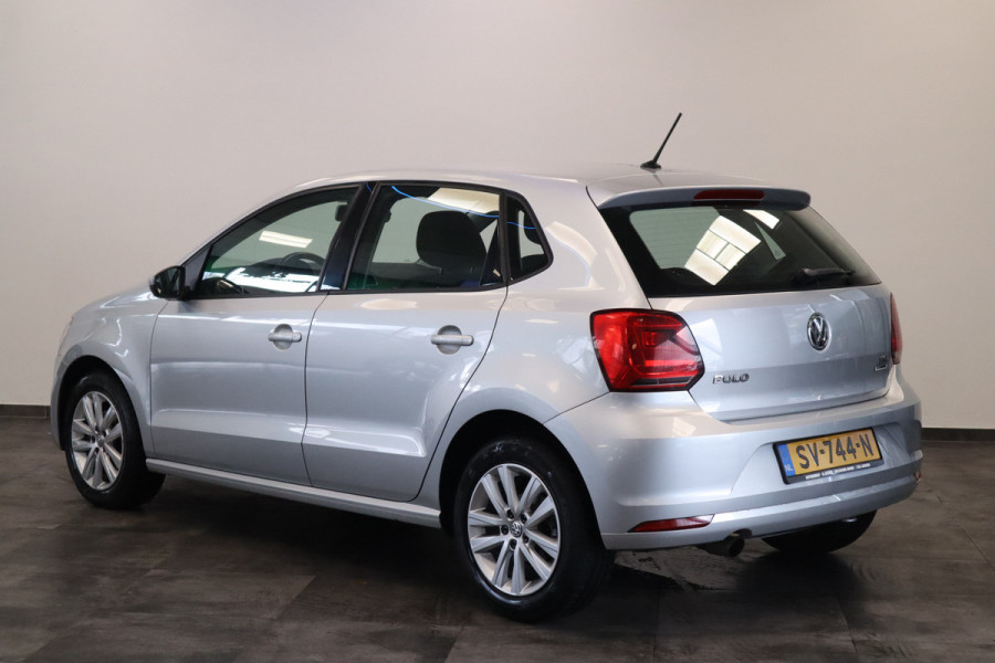 Volkswagen Polo 1.2 TSI Comfortline AIrco, 15LMV Cruise Control regen banden