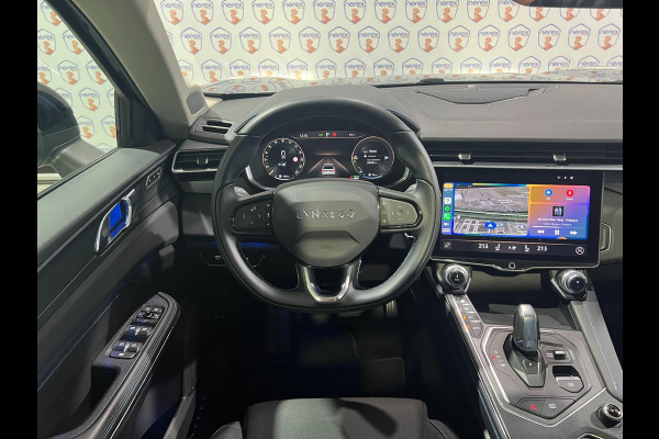 Lynk & Co 01 1.5 PANO/CAMERA/AUTO-PILOT/MEMORY/APPLE-CARPLAY