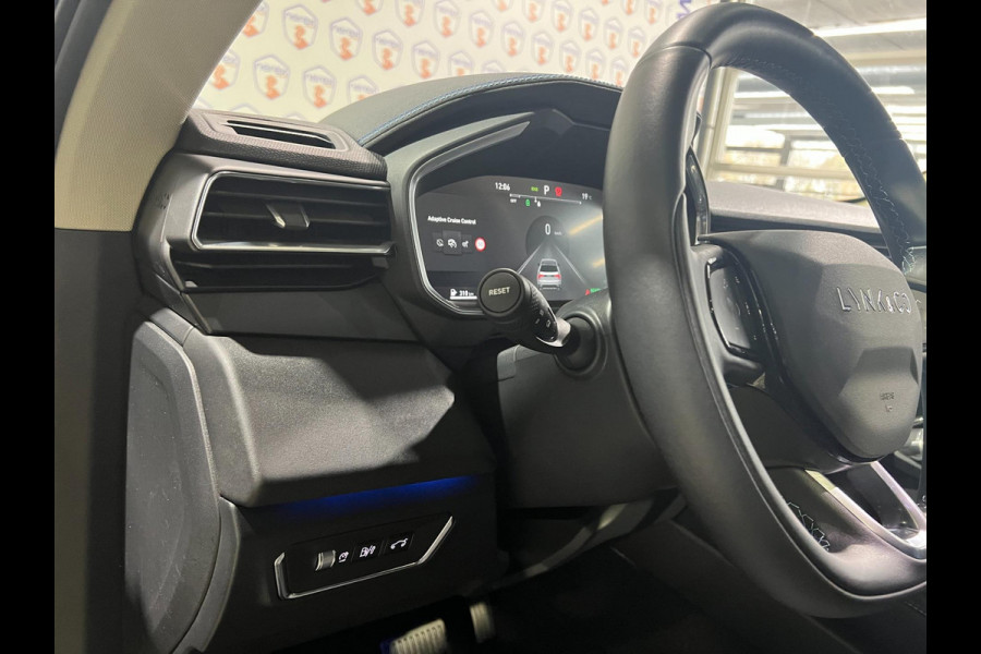 Lynk & Co 01 1.5 PANO/CAMERA/AUTO-PILOT/MEMORY/APPLE-CARPLAY