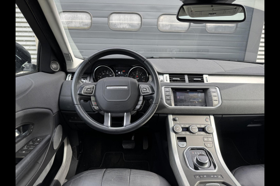 Land Rover Range Rover Evoque 2.0 Si4 SE Dynamic | Panoramadak | Camera | Lederen Bekleding | Stoel/Stuurverwarming | Lane Assist |