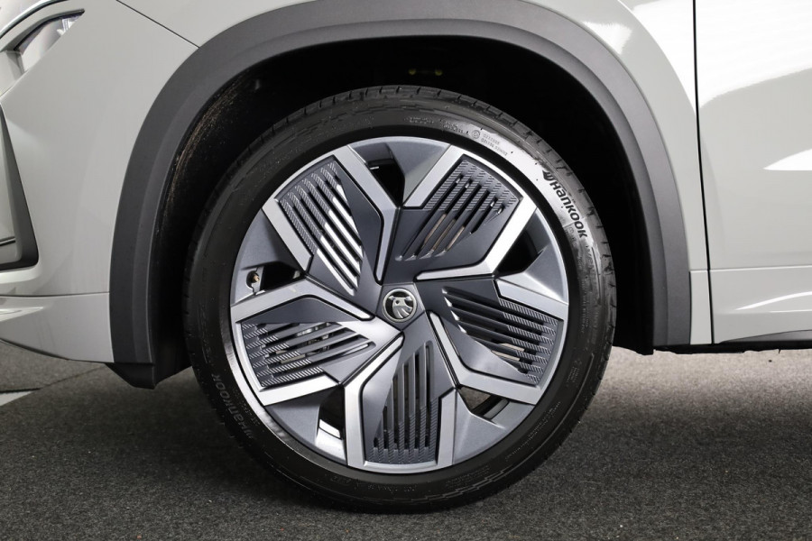 Škoda Kodiaq Sportline Business m-HEV 1.5 TSI 150 pk 7 versn. DSG | Panoramadak | 20 inch lichtmetalen velgen | Winter pakket
