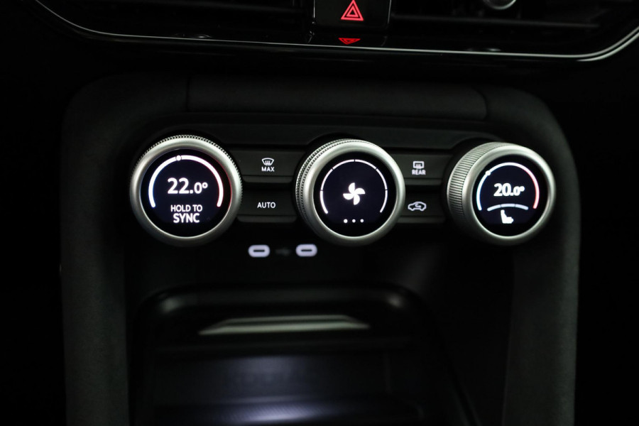 Škoda Kodiaq Sportline Business m-HEV 1.5 TSI 150 pk 7 versn. DSG | Panoramadak | 20 inch lichtmetalen velgen | Winter pakket
