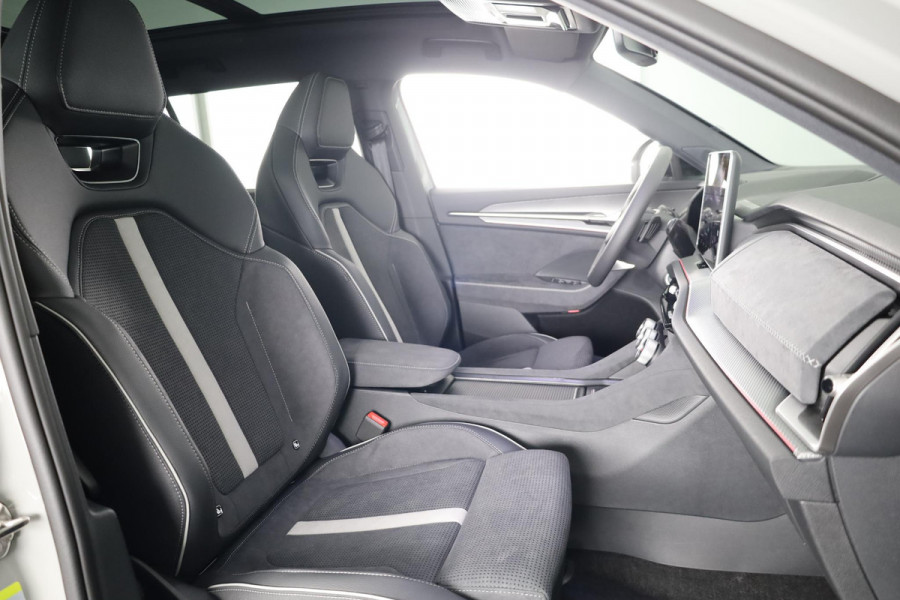 Škoda Kodiaq Sportline Business m-HEV 1.5 TSI 150 pk 7 versn. DSG | Panoramadak | 20 inch lichtmetalen velgen | Winter pakket