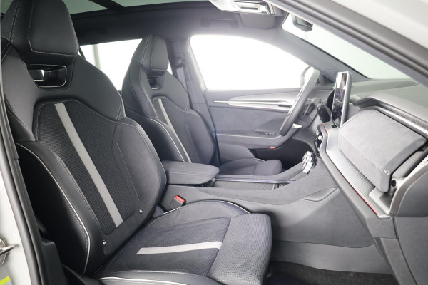 Škoda Kodiaq Sportline Business m-HEV 1.5 TSI 150 pk 7 versn. DSG | Panoramadak | 20 inch lichtmetalen velgen | Winter pakket