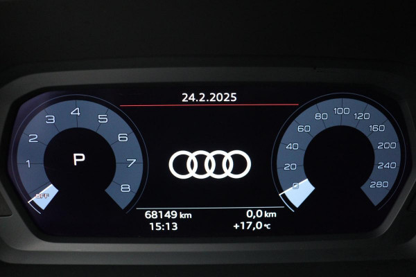 Audi A3 30 TFSI Business Edition | Carplay | Sportstoelen | Virtual Cockpit | Full LED | Climate control | Navigatie | PDC | Cruise control