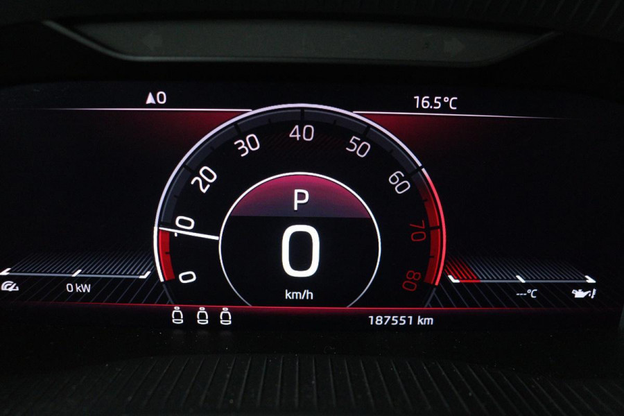 Škoda Kodiaq 1.5 TSI Business Edition | Leder | Adaptive cruise | Trekhaak | Stoelverwarming | Camera | Keyless | Virtual Cockpit