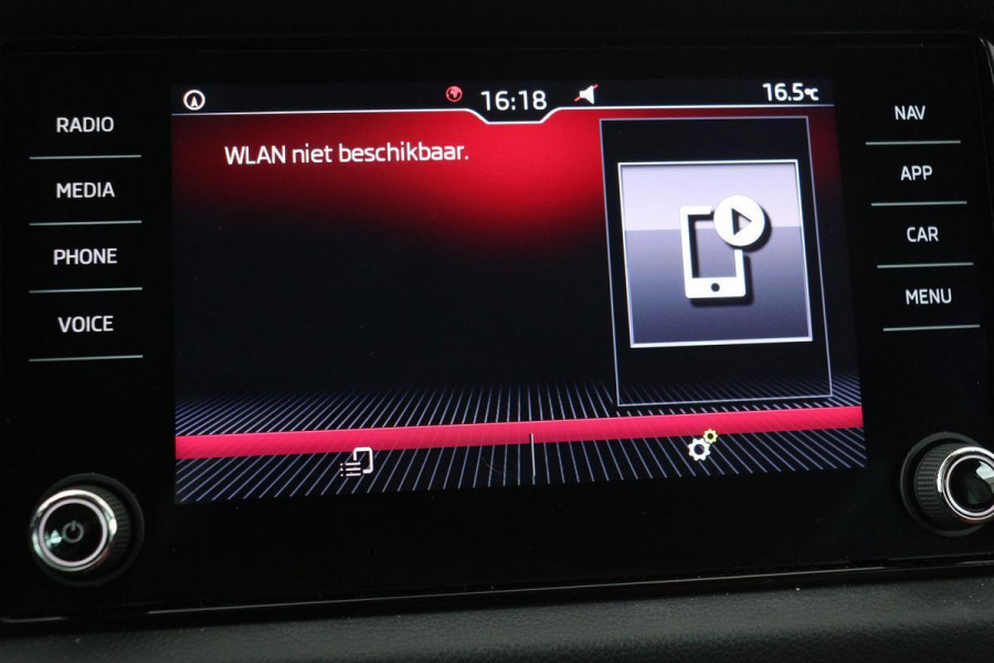 Škoda Kodiaq 1.5 TSI Business Edition | Leder | Adaptive cruise | Trekhaak | Stoelverwarming | Camera | Keyless | Virtual Cockpit