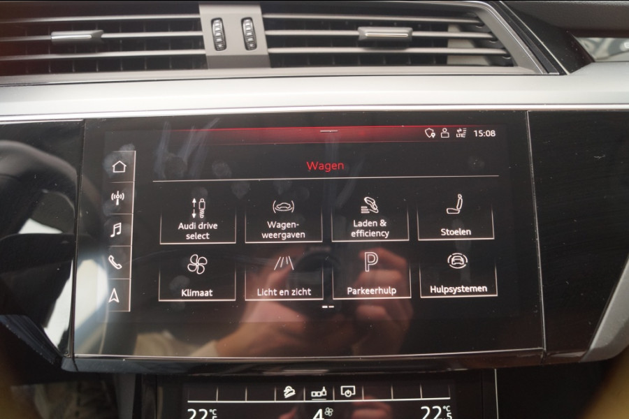 Audi e-tron 50 71kWh Launch Edition -LEER-NAVI-ECC-