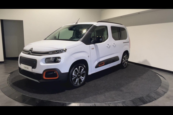 Citroën ë-Berlingo XL Shine 50 kWh | 7 PERSOONS! | 11 kw 3-fase lader | Park assist pakket |   SoH (batterijcheck) 100 % score!