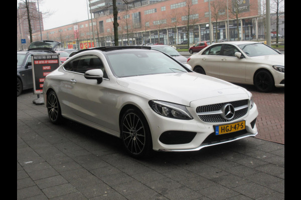 Mercedes-Benz C-Klasse Coupé 180 AMG Leer Head-Up Pano Trekhaak