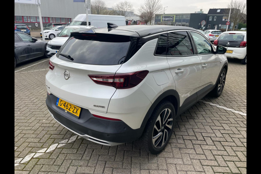 Opel Grandland X 1.2 Turbo Business Executive / camera