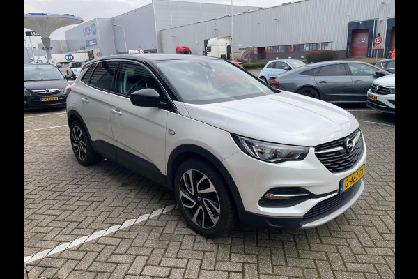 Opel Grandland X 1.2 Turbo Business Executive / camera