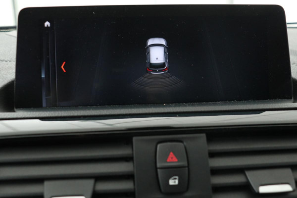 BMW 1-serie 116i Sport Line Edition | Full LED | Sportstoelen | Navigatie | Climate control | PDC | Cruise control | Bluetooth