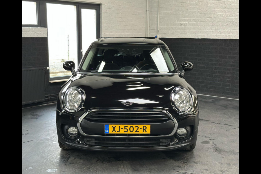 MINI Clubman 1.5 One Salt Business Editie, Navi, Sfeerverlichting, Stoelverwamring Climate Control, NL Auto