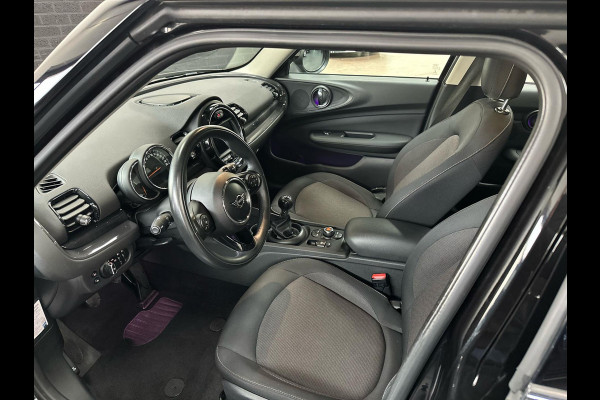 MINI Clubman 1.5 One Salt Business Editie, Navi, Sfeerverlichting, Stoelverwamring Climate Control, NL Auto