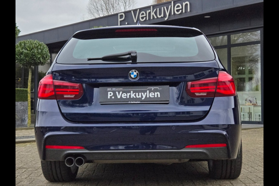 BMW 3-serie 320I XDRIVE M SPORT I LEDER I PANORAMA I NAVIGATIE PROFF. I