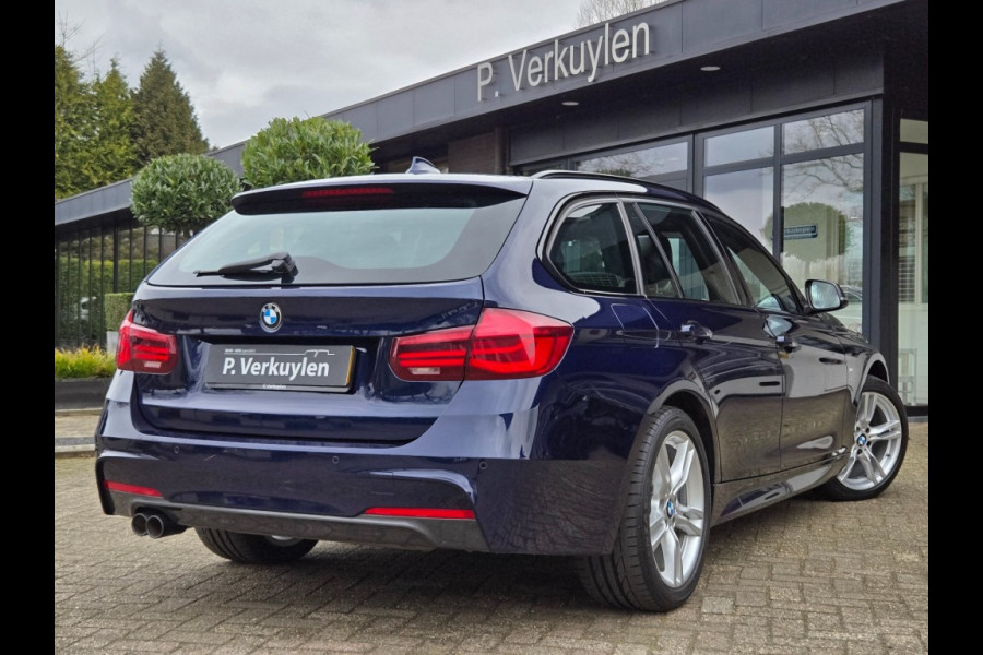 BMW 3-serie 320I XDRIVE M SPORT I LEDER I PANORAMA I NAVIGATIE PROFF. I