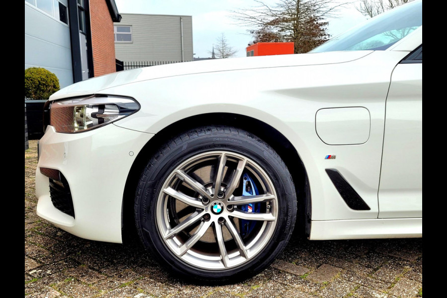 BMW 5 Serie 530e M-sport, 360-camera, Carplay, Virtual cockpit, Alcantara