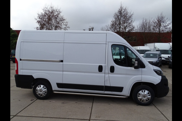 Peugeot Boxer L2H2 Premium EURO 6