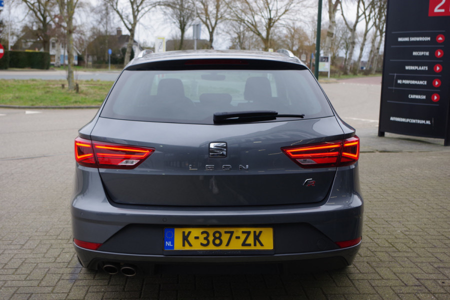 Seat León ST 1.4 EcoTSI 150 PK FR Business Intense, Camera, Navigatie, Carplay, Stoelverwarming